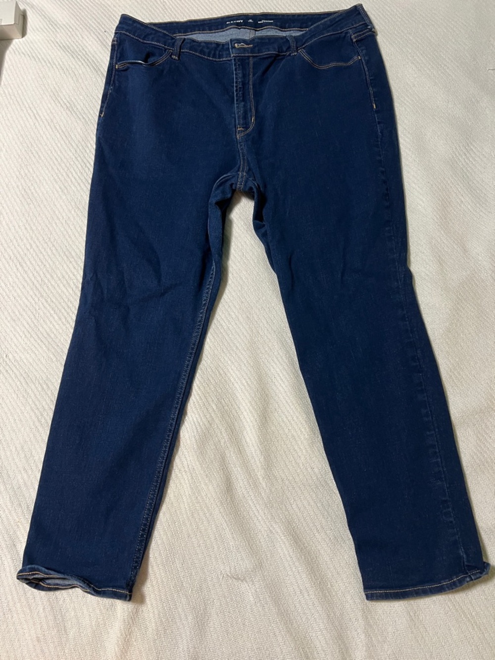 Old Navy Wow Straight Leg High Rise Jeans